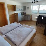 Haus Schartner 아파트 플라차우