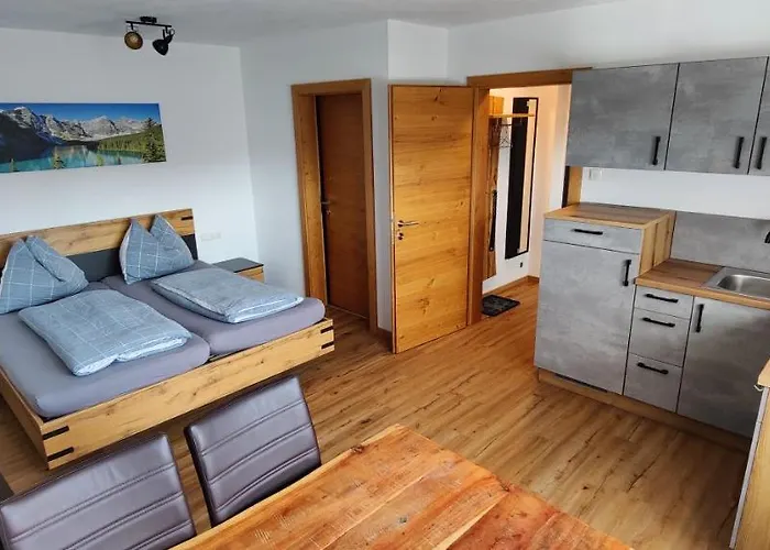 アパート Haus Schartner フラッハウ